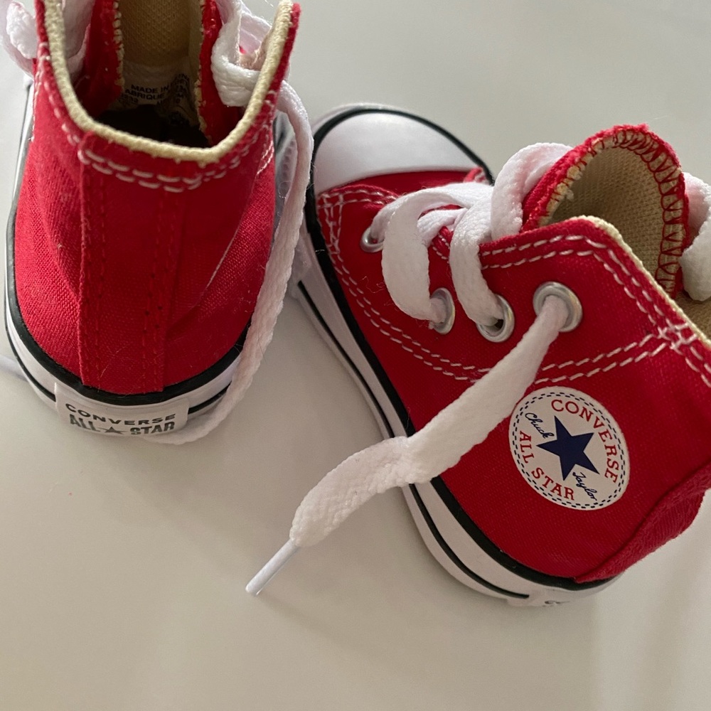 Baby converse never worn